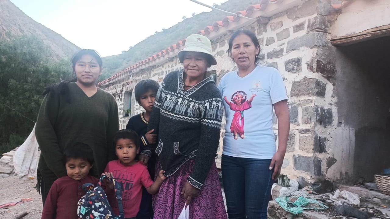 Ayuda alimentaria a familias