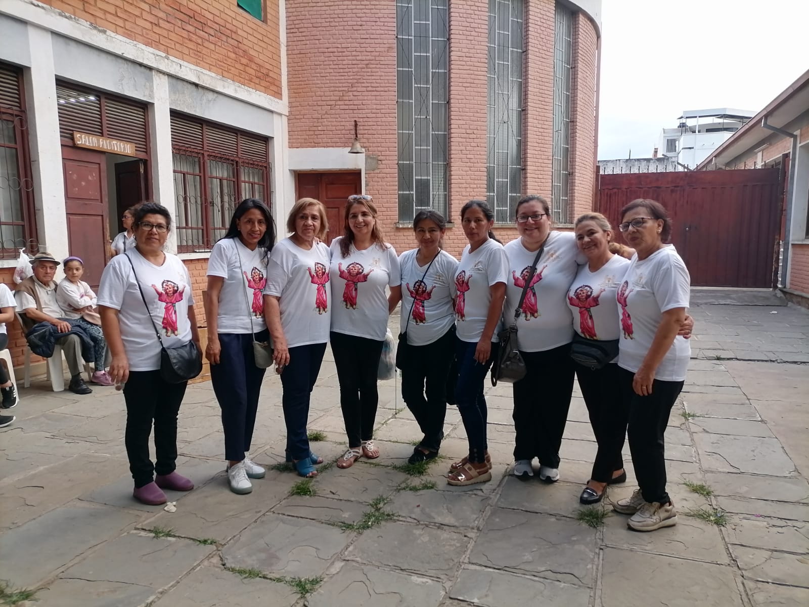 Biblia abierta representando fe y esperanza